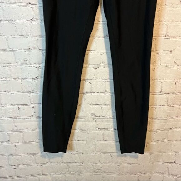 Eddie Bauer Workout leggings black size medium - Picture 3 of 8